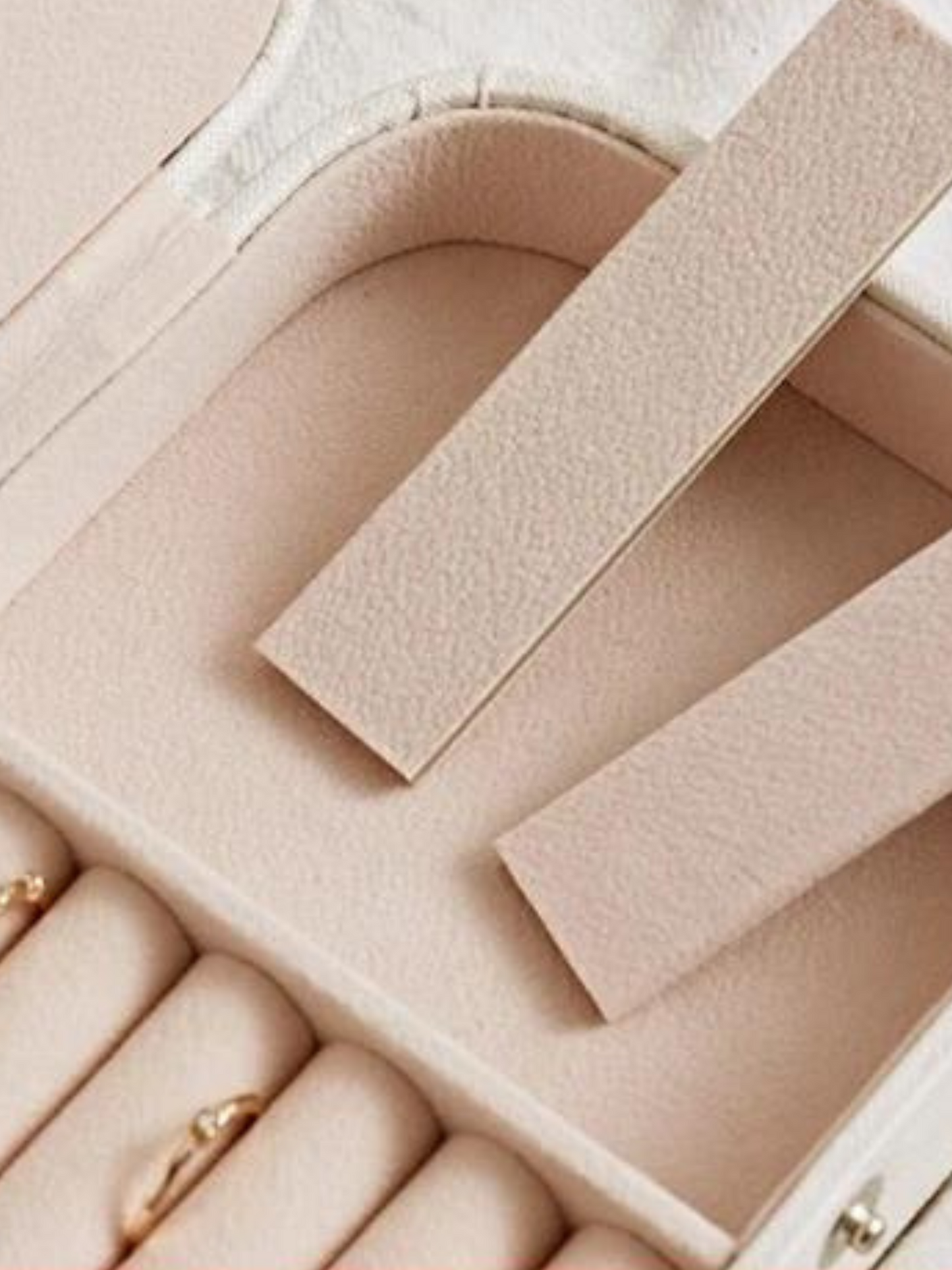 White Rectangle Jewelry Box
