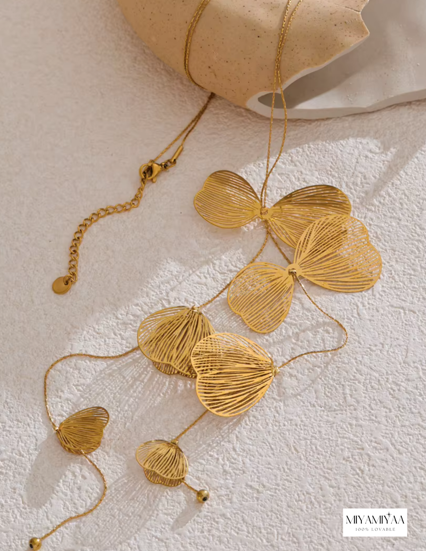 Aaria Necklace