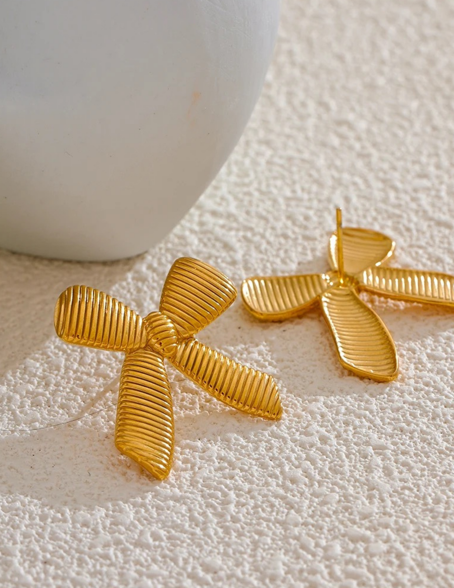 Bowtiful Earrings
