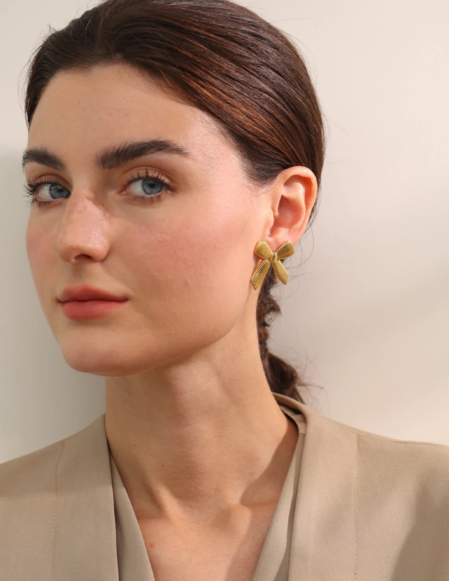 Bowtiful Earrings