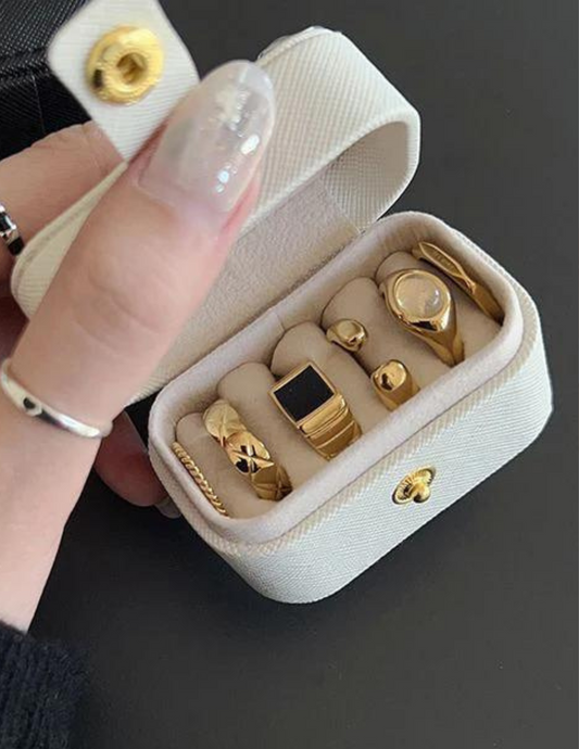Mini Travel Ring Case