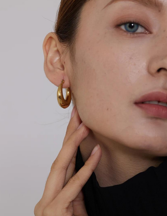 Luna Hoops