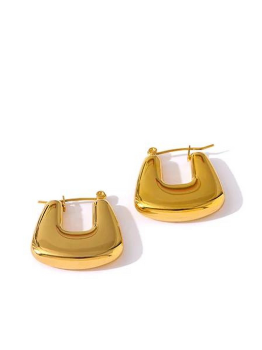 Clara Hoops
