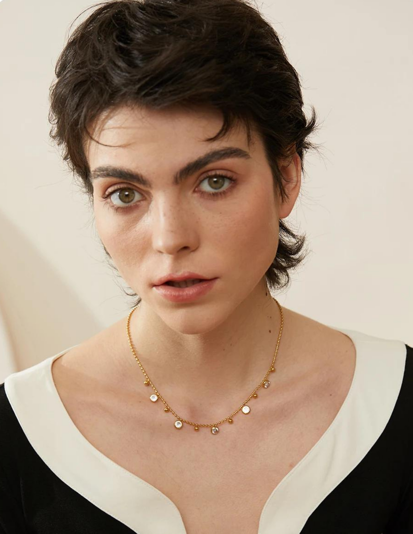 Elmas Chain and Bracelet
