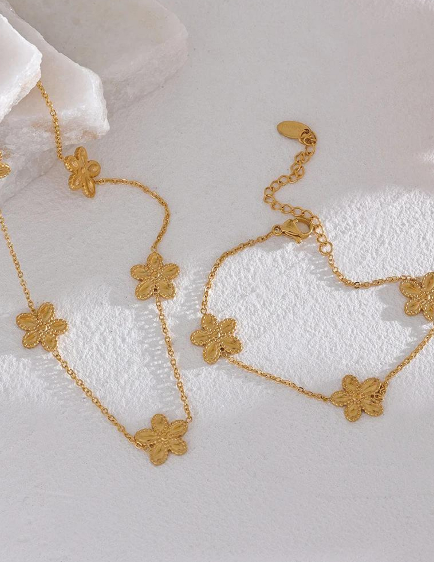 Flora Necklace