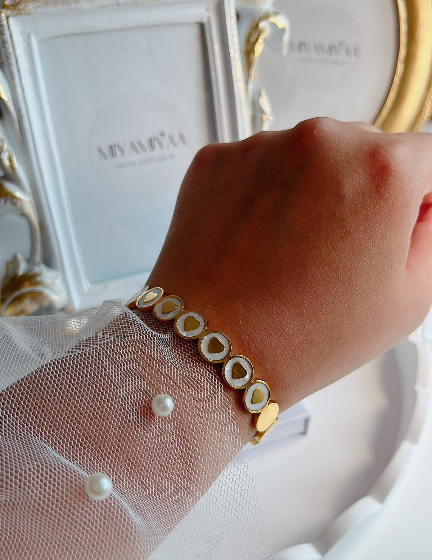 Jadore Cuff Bangle