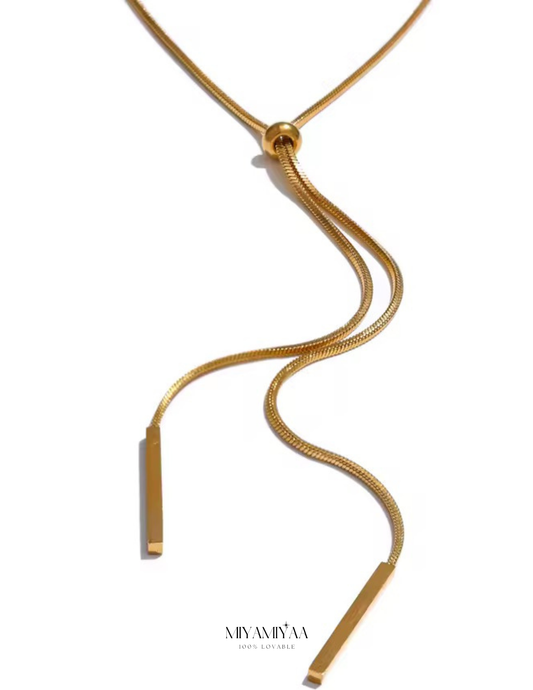 Saffira Necklace