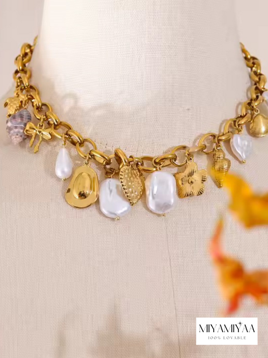 Sipi Necklace